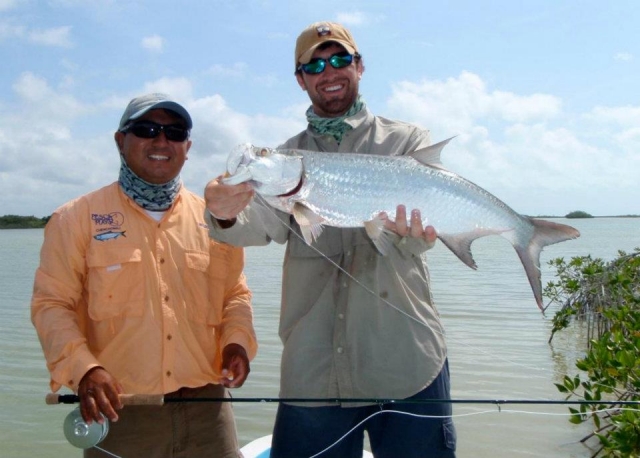Experiencias de pesca, sian kaan es un excelente lugar para tarpon